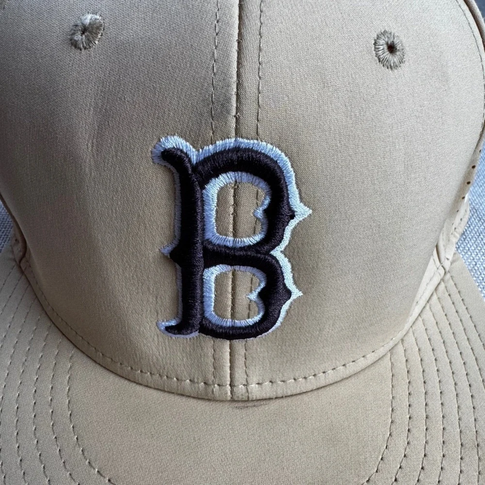 The Game Khaki Baseball Cap Old English‎ Boston Red Sox Perforated Hat Large
